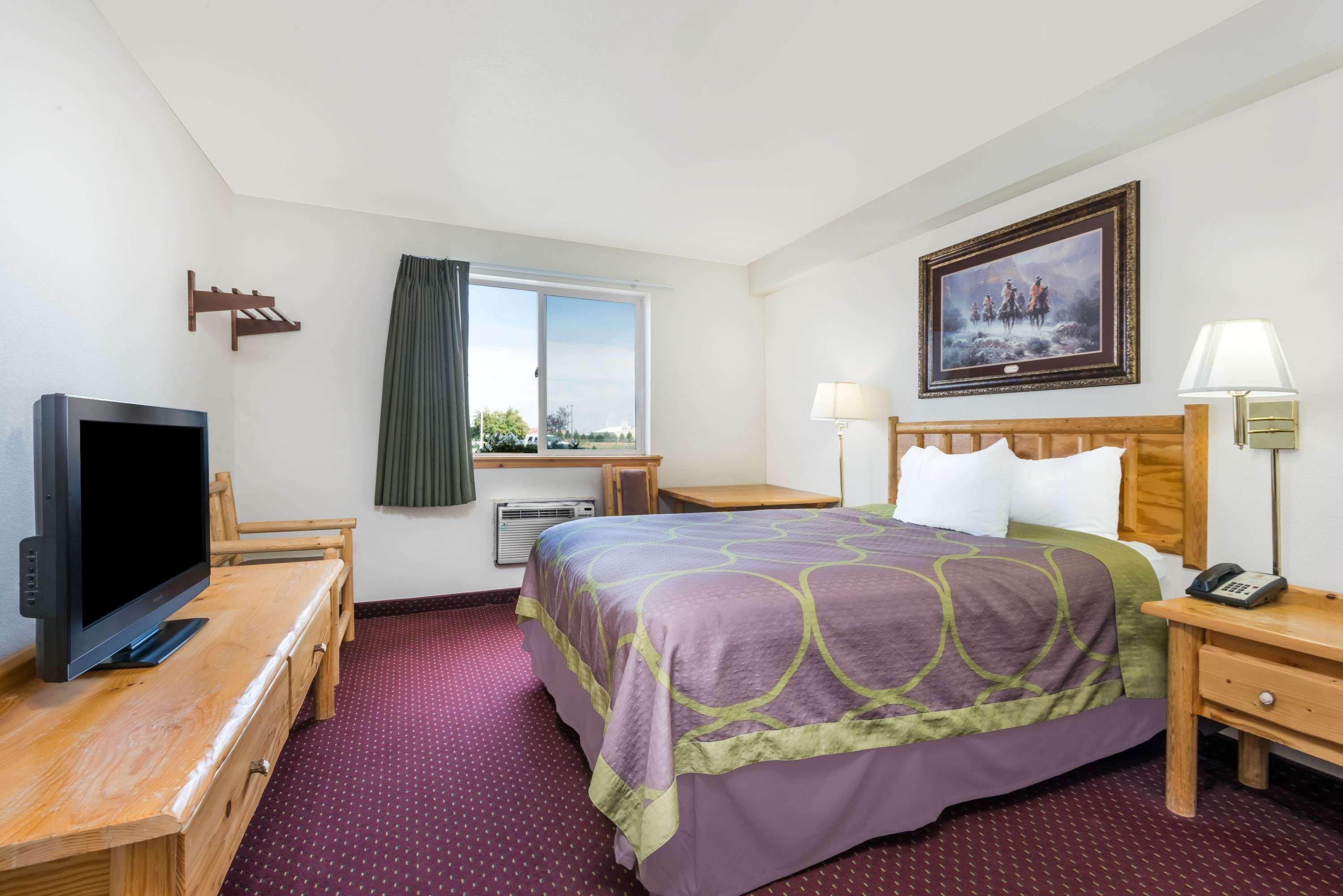 Super 8 By Wyndham Powell Hotel Ngoại thất bức ảnh